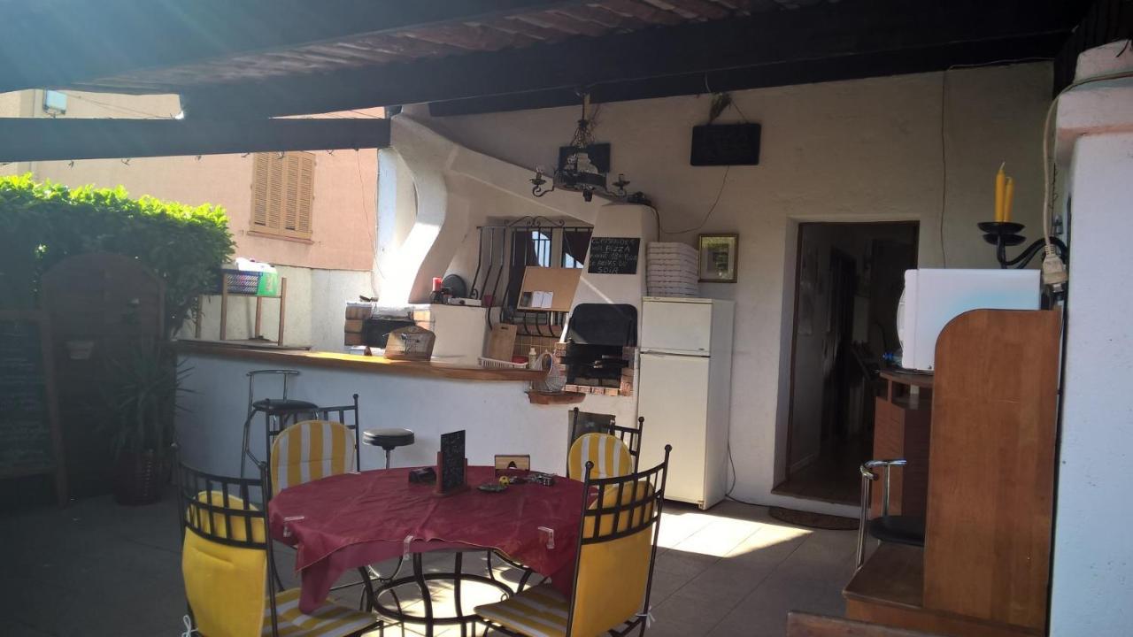 Parfums D'Azur Bed and Breakfast Le Cannet Exteriör bild
