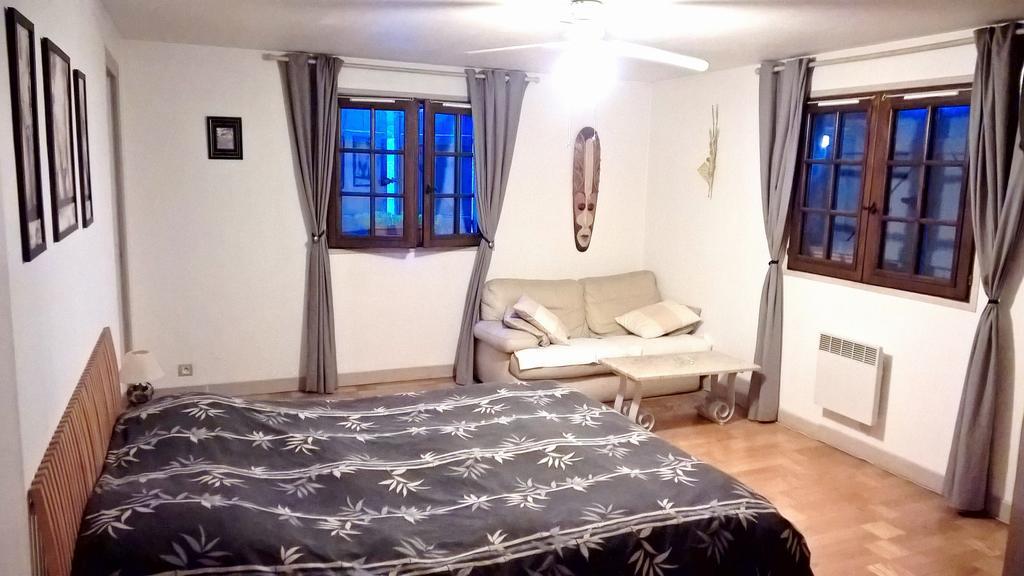 Parfums D'Azur Bed and Breakfast Le Cannet Exteriör bild