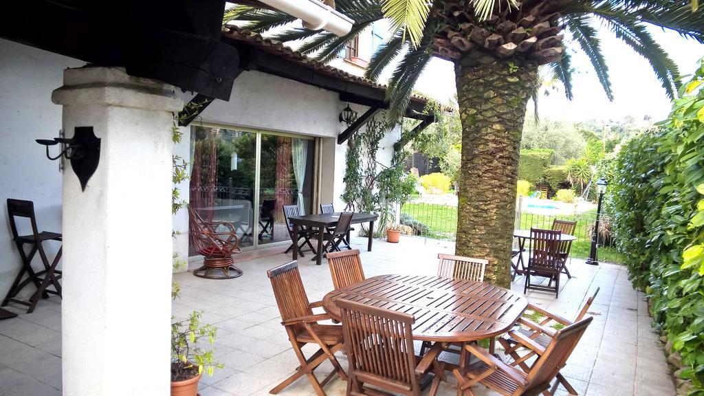 Parfums D'Azur Bed and Breakfast Le Cannet Rum bild