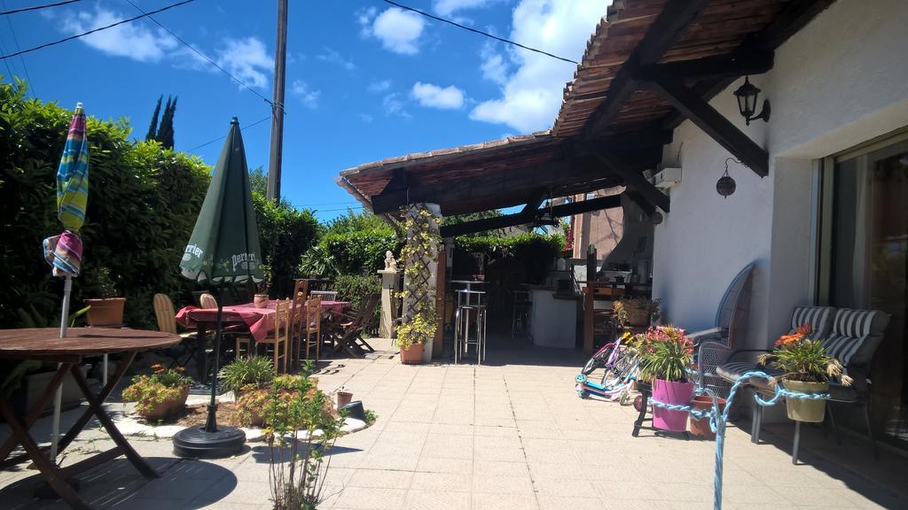 Parfums D'Azur Bed and Breakfast Le Cannet Exteriör bild