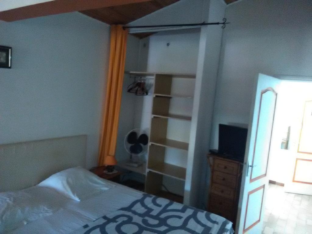 Parfums D'Azur Bed and Breakfast Le Cannet Exteriör bild