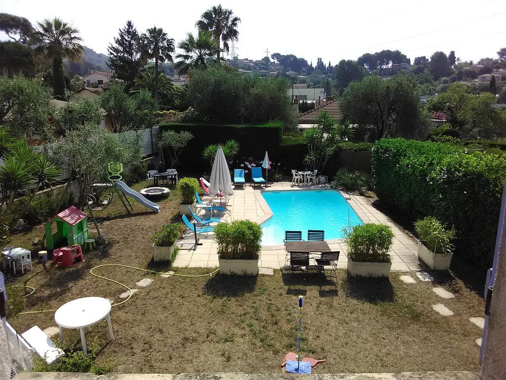 Parfums D'Azur Bed and Breakfast Le Cannet Exteriör bild