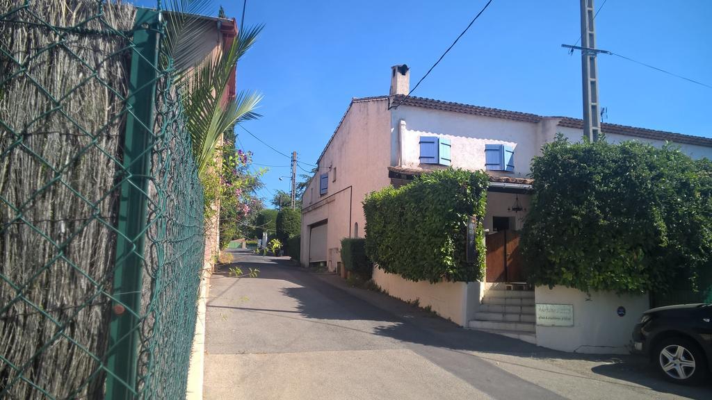 Parfums D'Azur Bed and Breakfast Le Cannet Exteriör bild