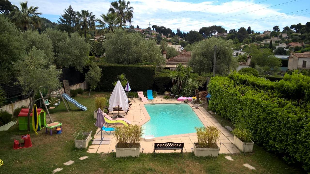 Parfums D'Azur Bed and Breakfast Le Cannet Exteriör bild